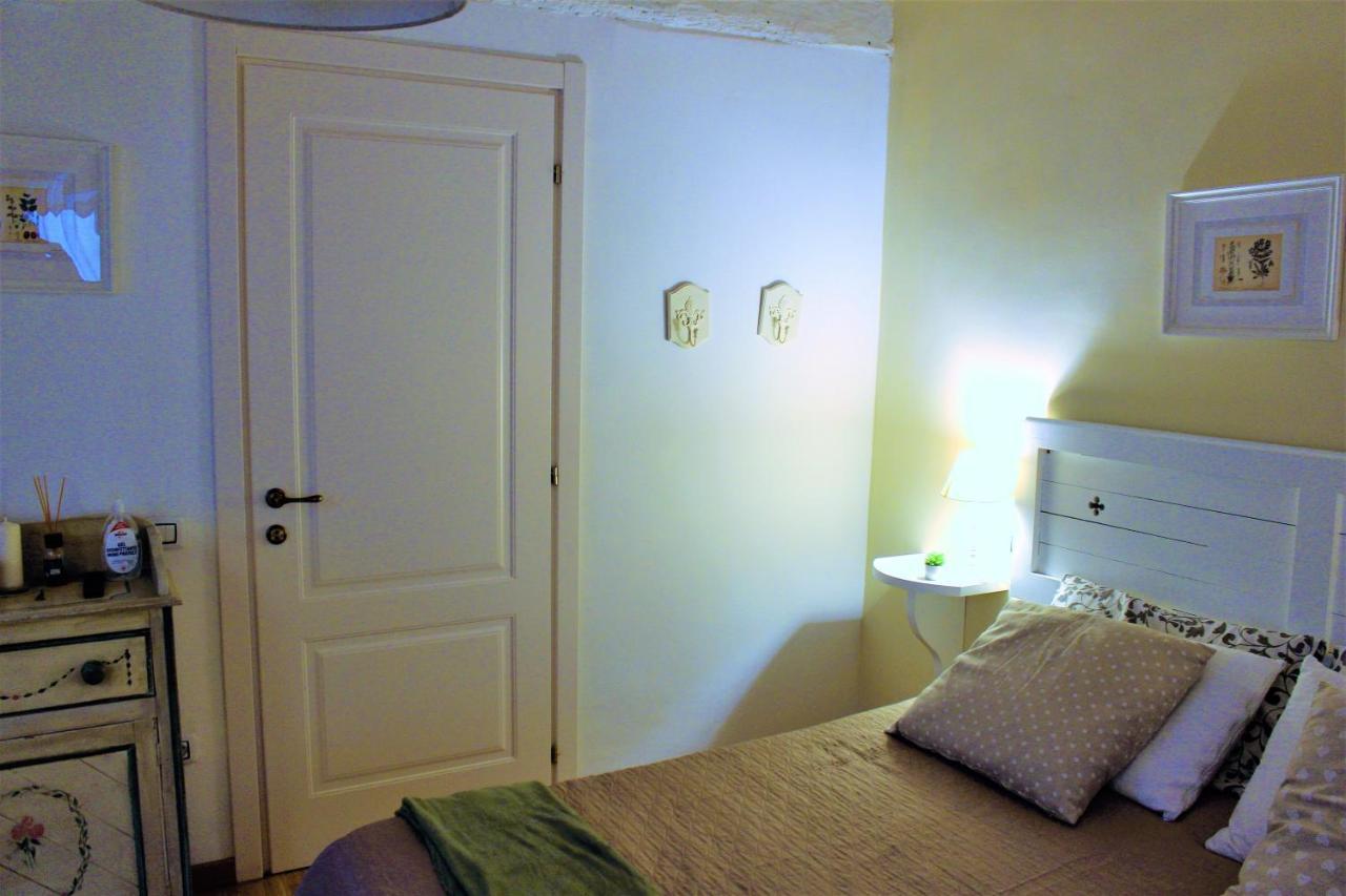 Romantic Suite Gubbio Bagian luar foto
